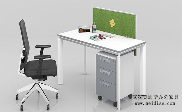 舒適的辦公桌椅你想要嗎？來找武漢辦公家具！